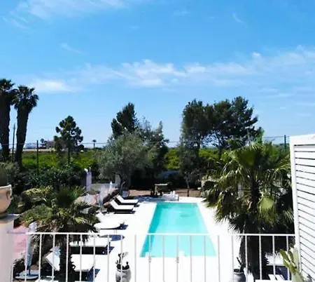 Noto Marina Relais Калабернардо